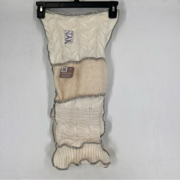 JAX upcycled Clouds and creamer infinity scarf - Picture 1 of 3